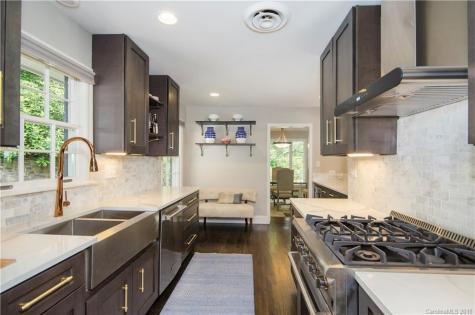 12 Horizon Hill Road Asheville NC 28804