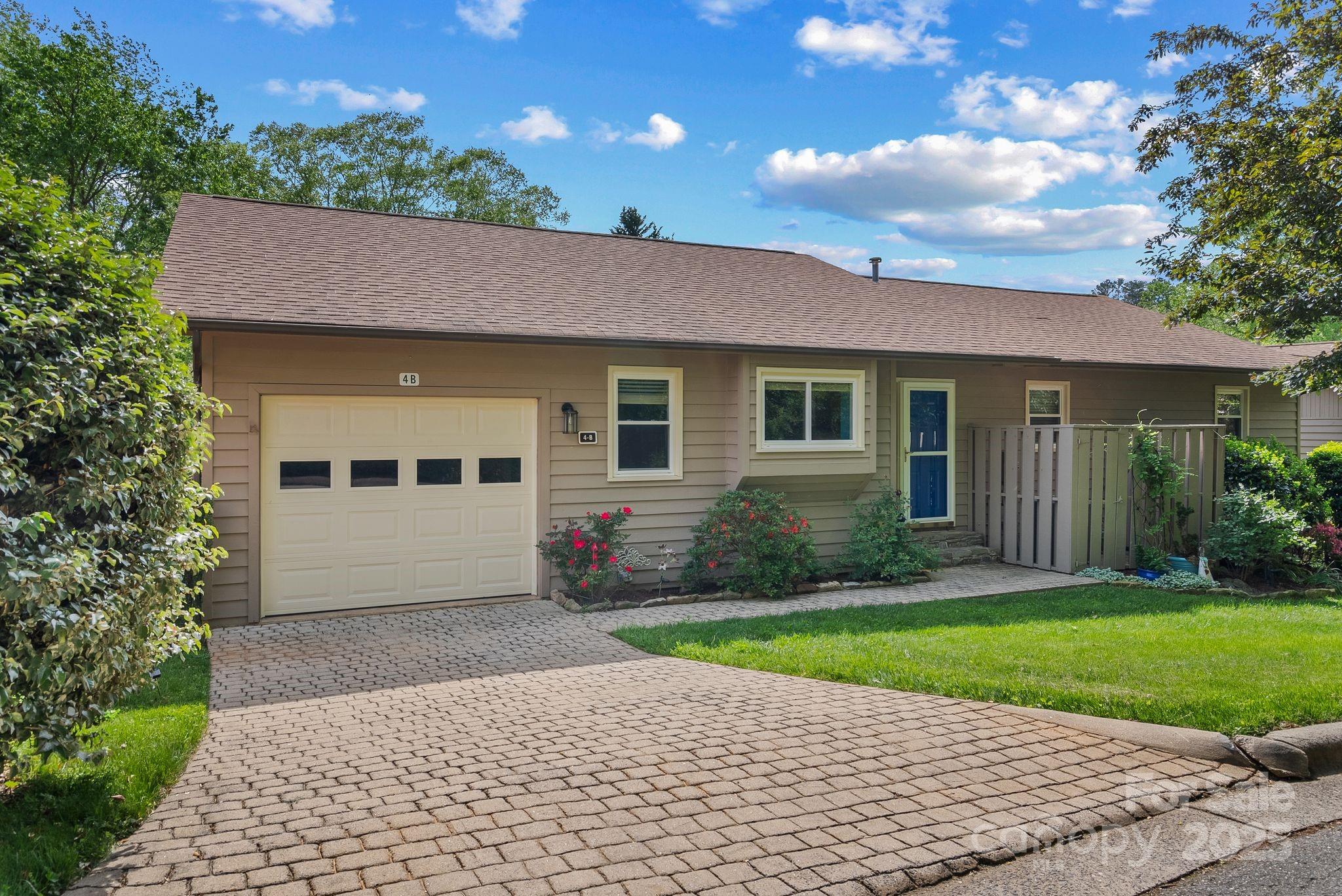 4-b Hedgerose Court Asheville NC 28805