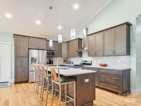 26 Addison Fisher Way Asheville NC 28805
