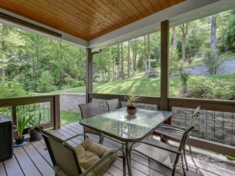 26 Addison Fisher Way Asheville NC 28805