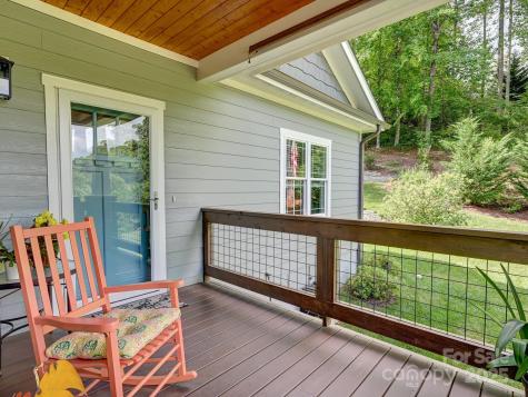 26 Addison Fisher Way Asheville NC 28805