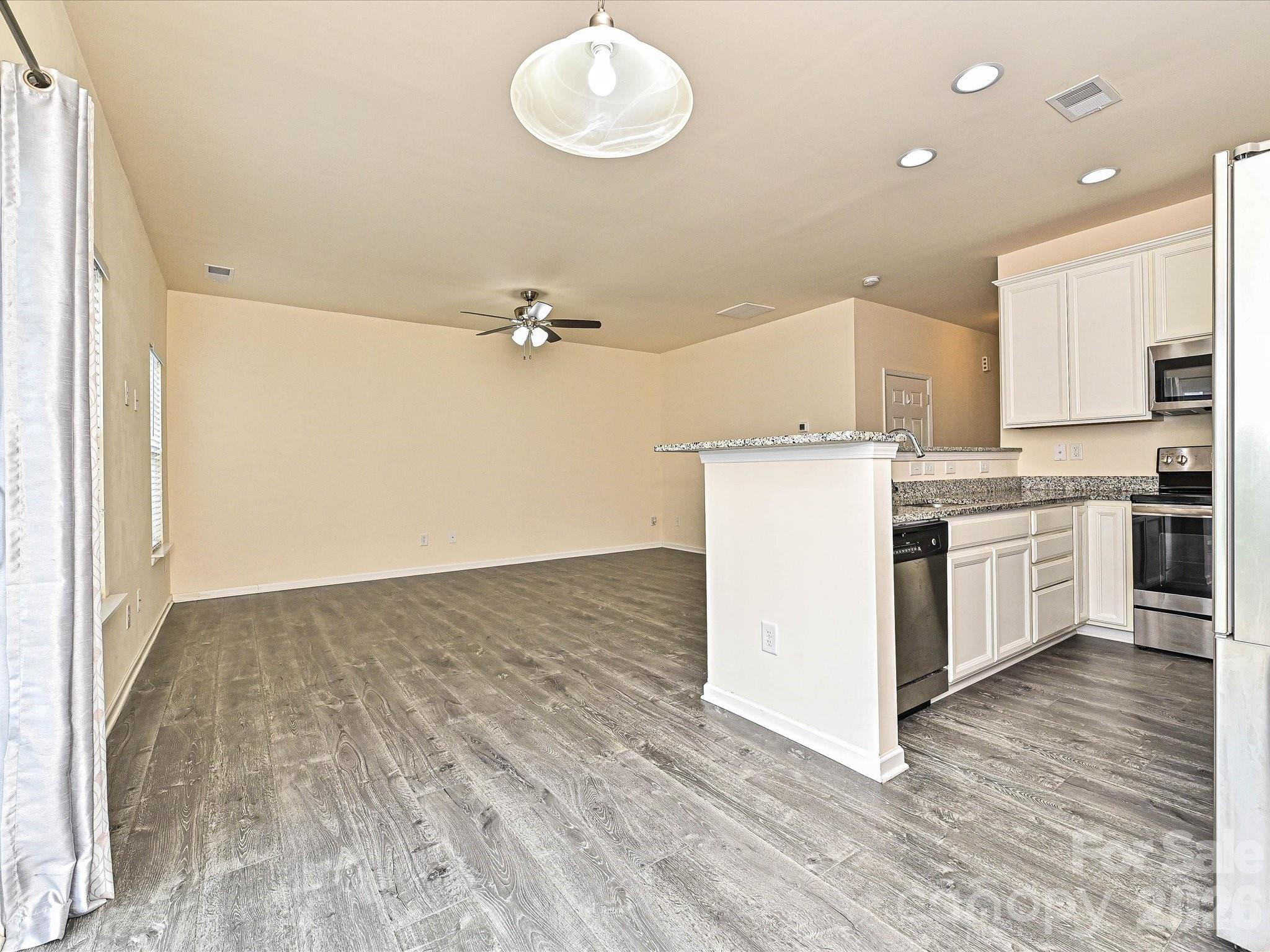 4629 Quinton Lane Charlotte NC 28269