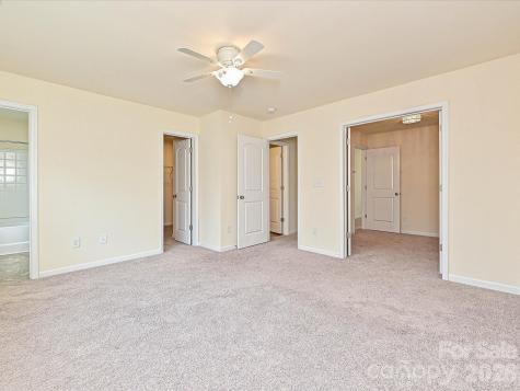 4629 Quinton Lane Charlotte NC 28269