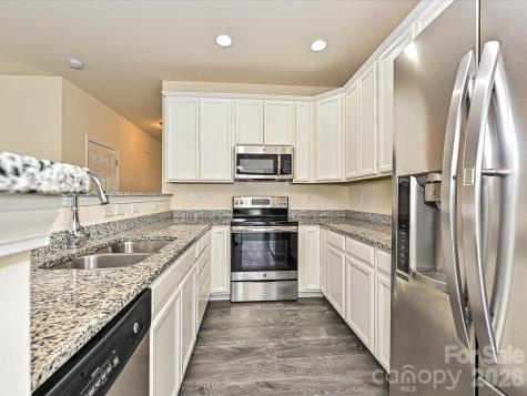 4629 Quinton Lane Charlotte NC 28269