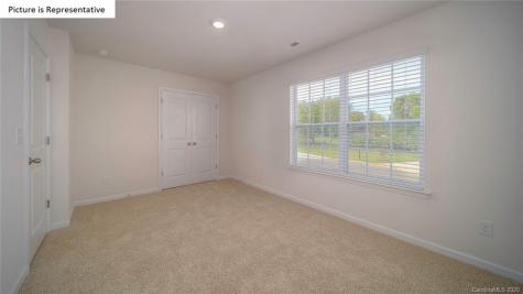 3075 Green Apple Drive Dallas NC 28034