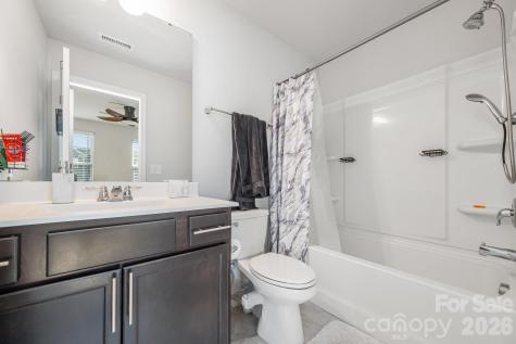 6638 Perry Creek Road Raleigh NC 27616