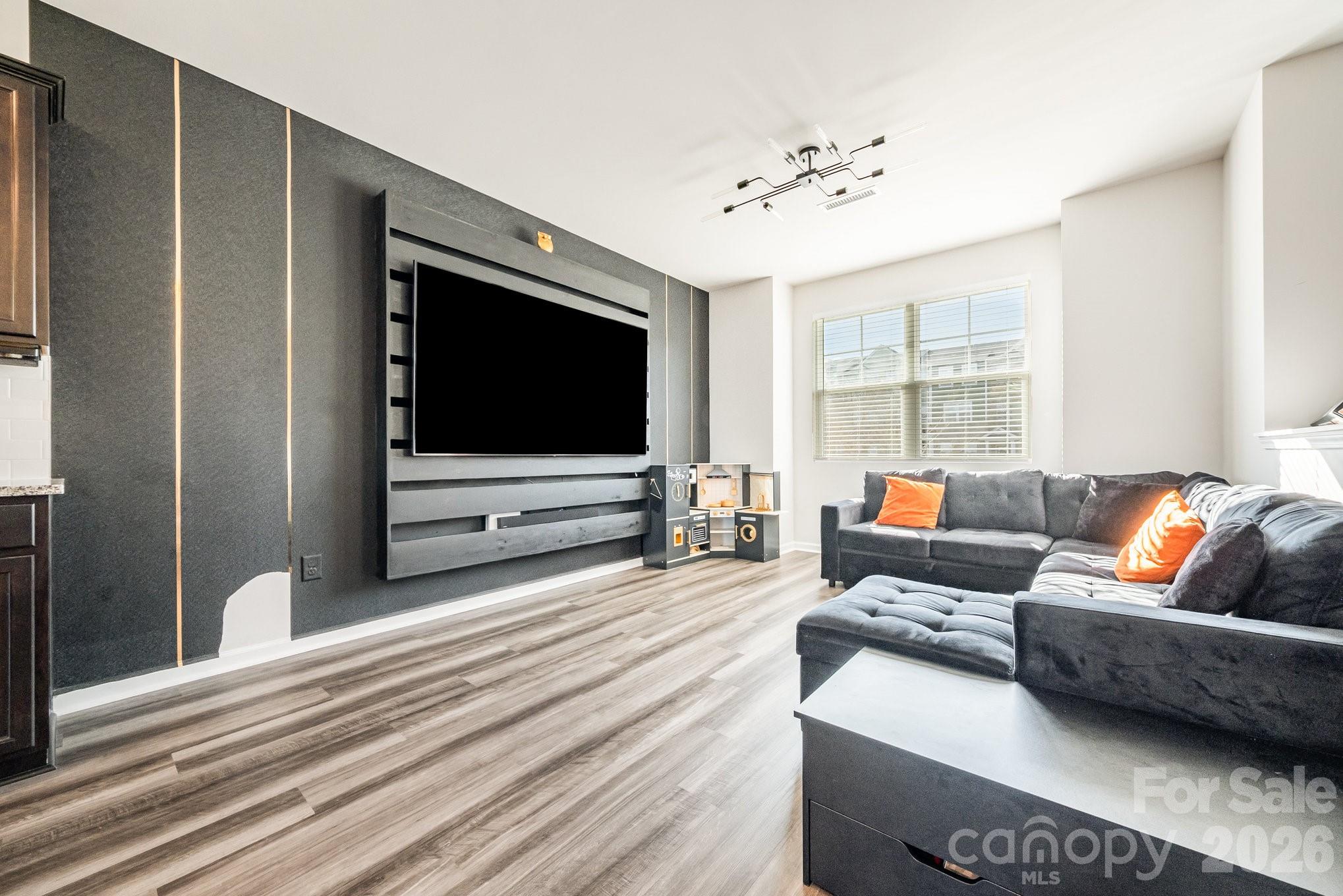6638 Perry Creek Road Raleigh NC 27616