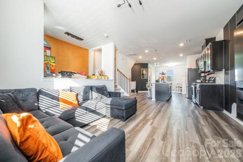 6638 Perry Creek Road Raleigh NC 27616