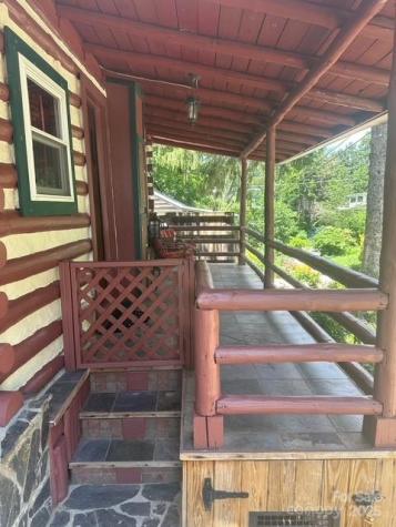 10 Rhododendron Drive Asheville NC 28805