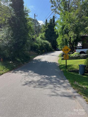 10 Rhododendron Drive Asheville NC 28805