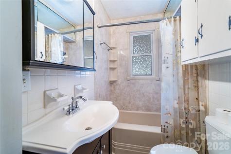 298 School Road E Asheville NC 28803