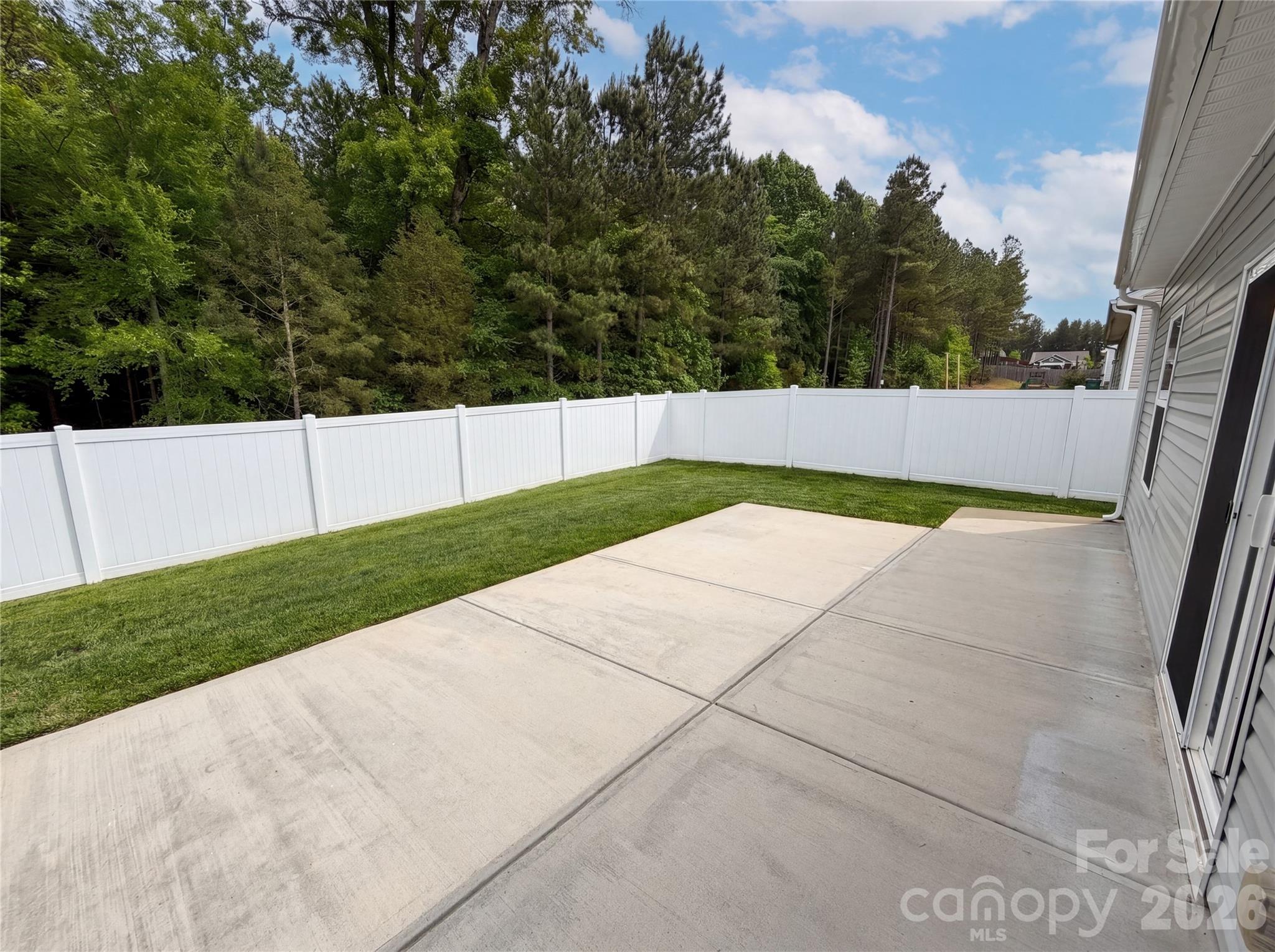 7336 Amberly Hills Road Charlotte NC 28215