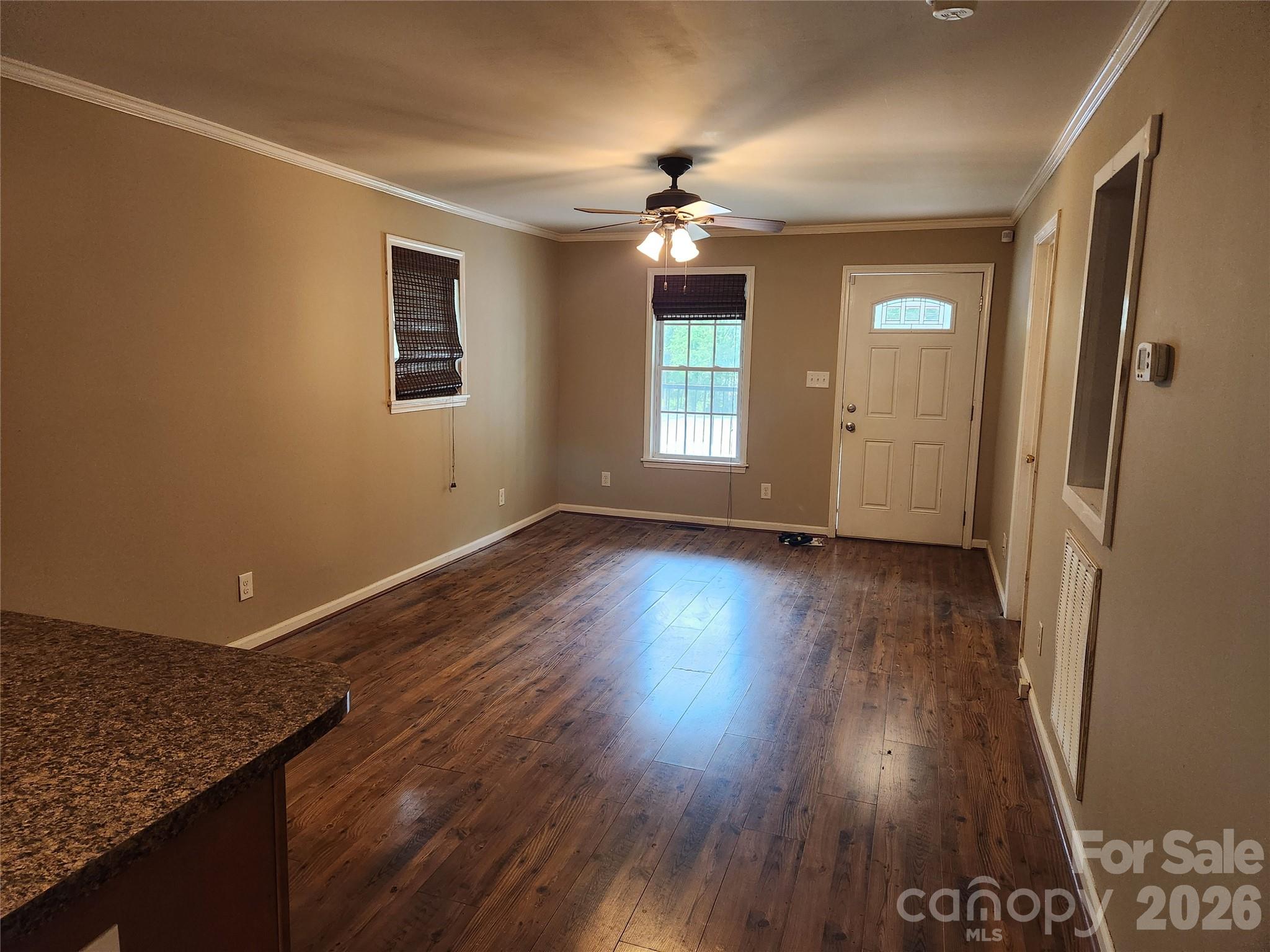 1404 W Mauney Avenue Gastonia NC 28052