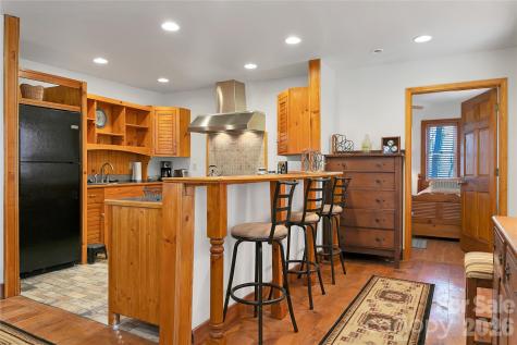 370 Moons Rest Lane Brevard NC 28712