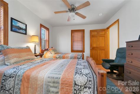 370 Moons Rest Lane Brevard NC 28712