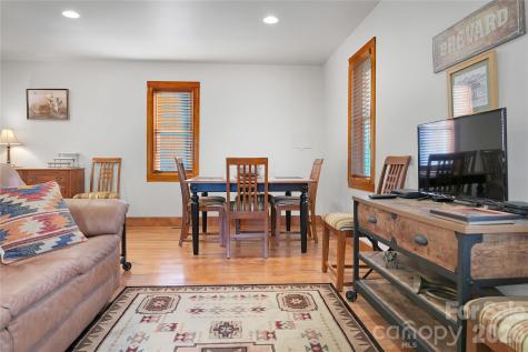 370 Moons Rest Lane Brevard NC 28712