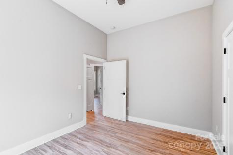 139 Northbend Drive Asheville NC 28804