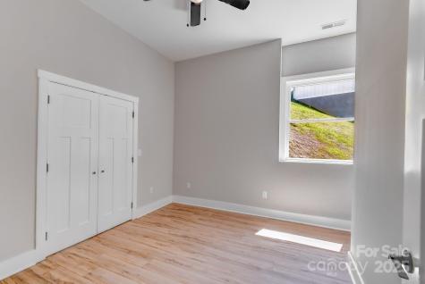 139 Northbend Drive Asheville NC 28804