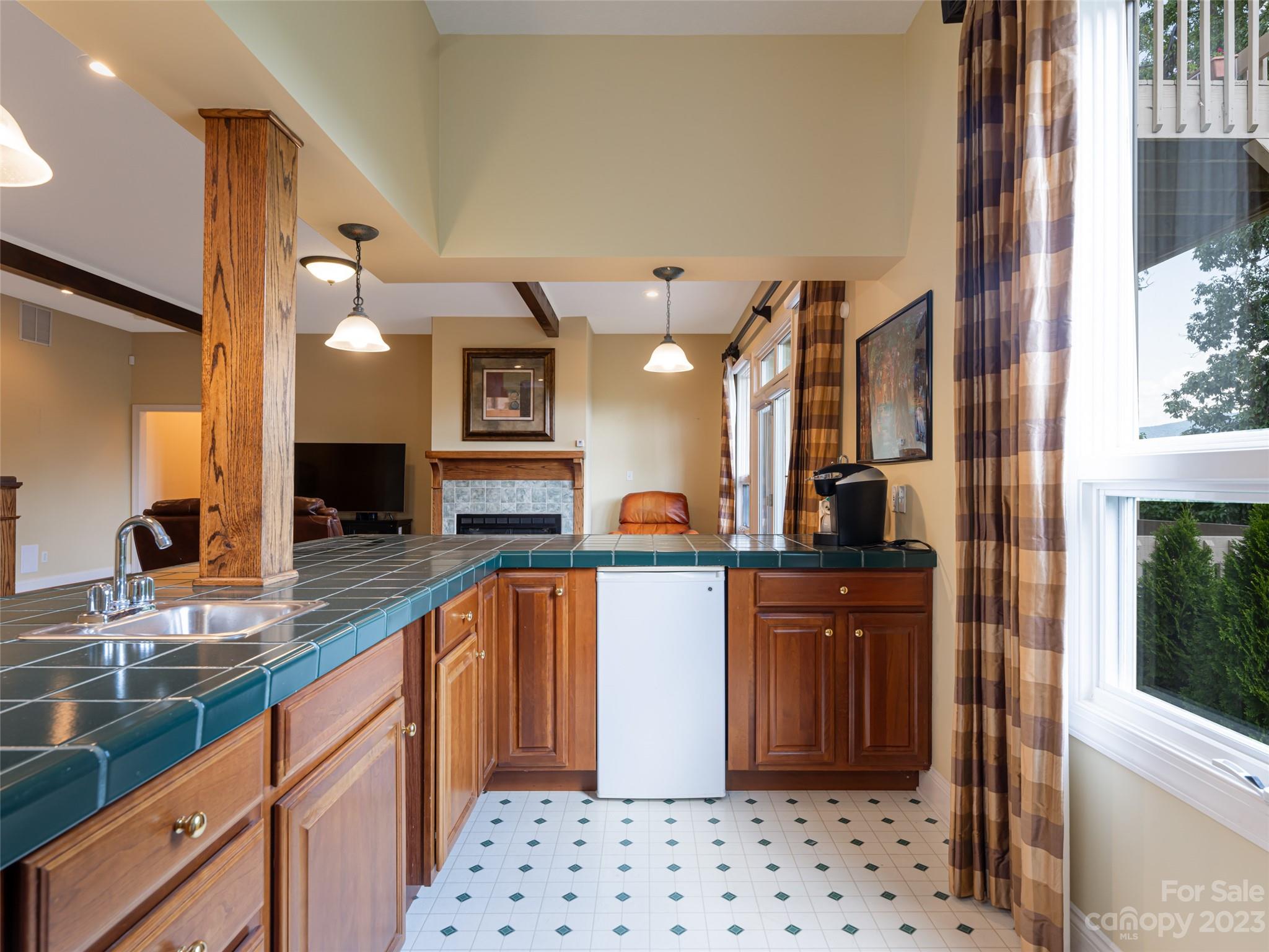 28 Clear Vista Drive Asheville NC 28805