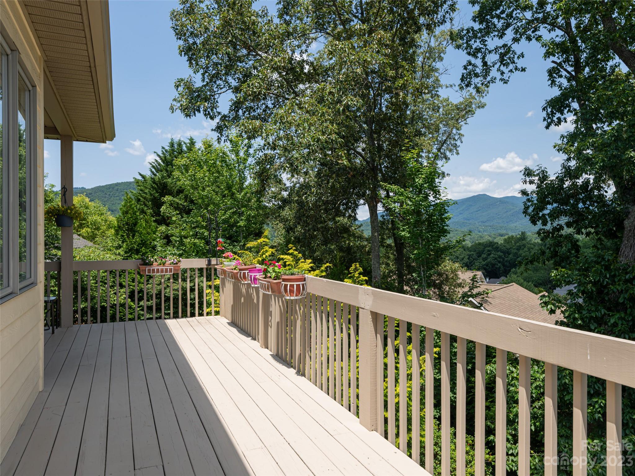 28 Clear Vista Drive Asheville NC 28805