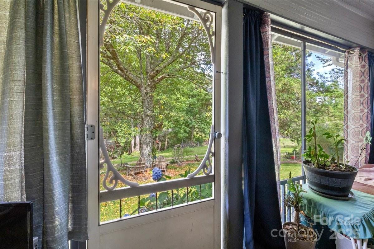 Black Mountain NC 28711