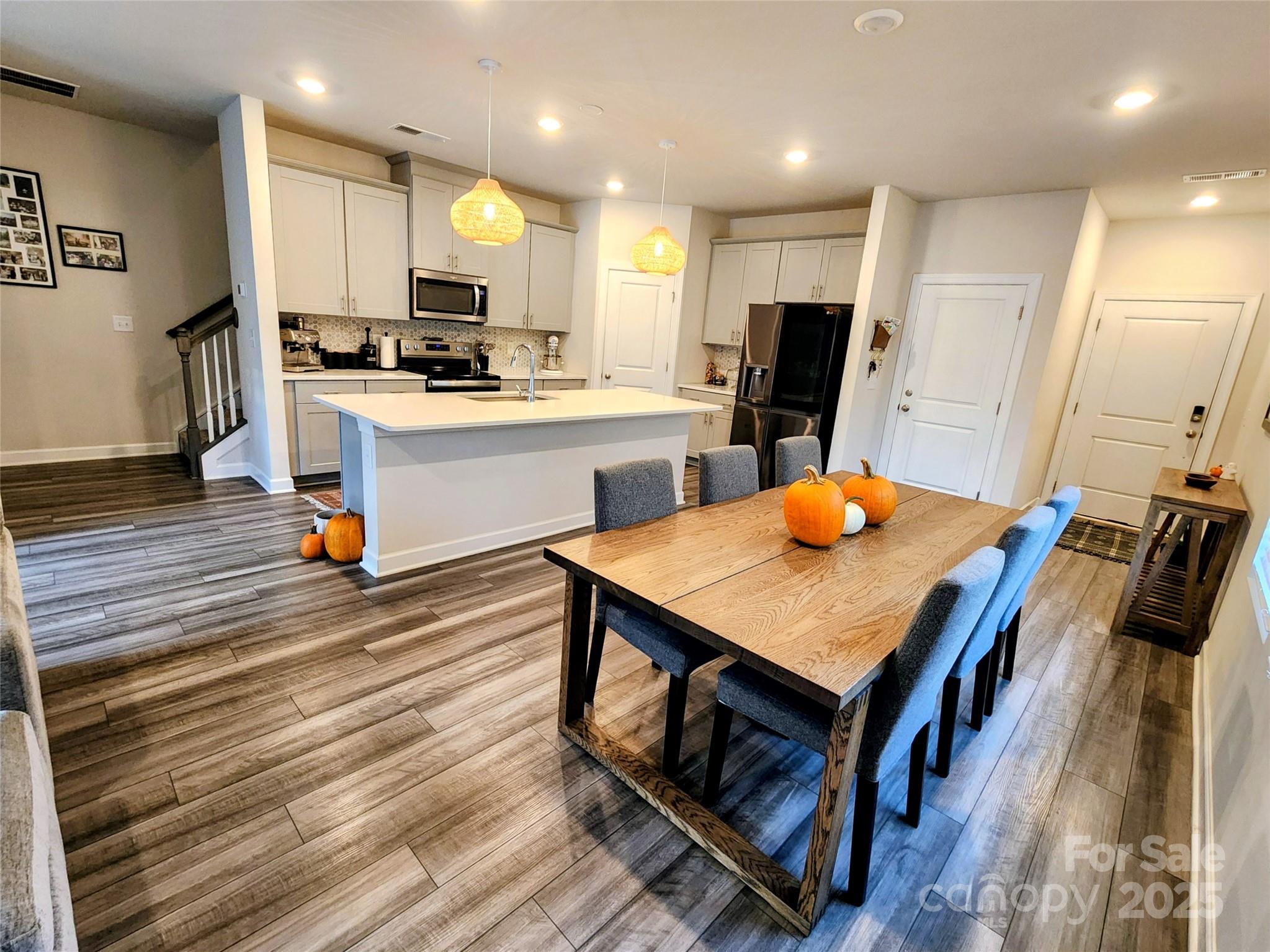 3873 County Down Avenue Kannapolis NC 28081