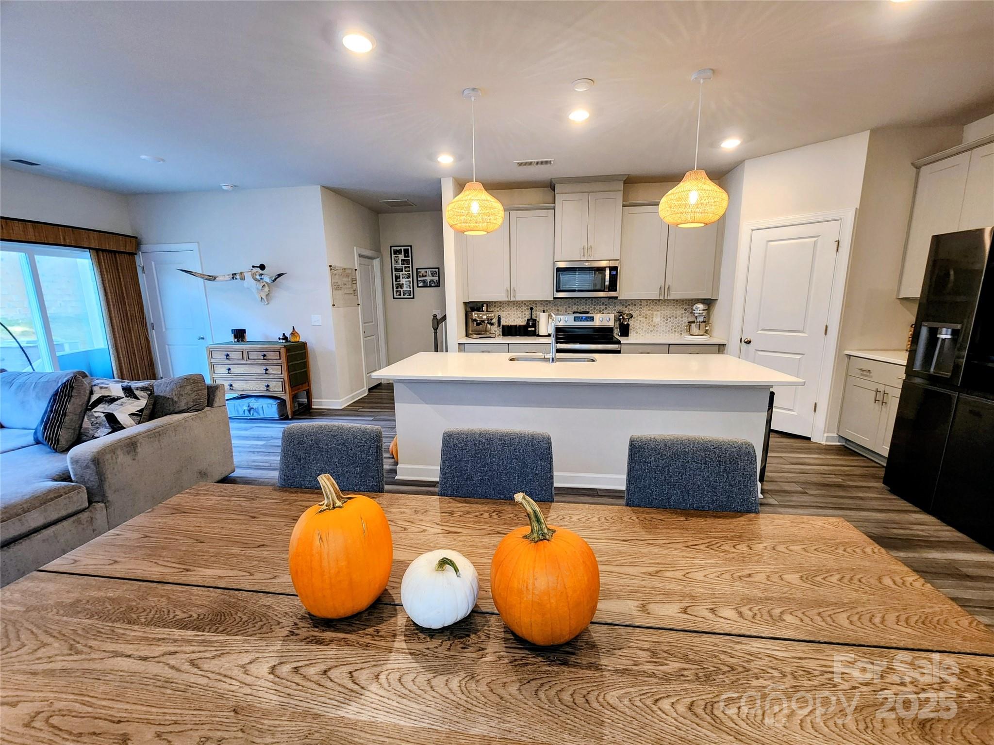 3873 County Down Avenue Kannapolis NC 28081