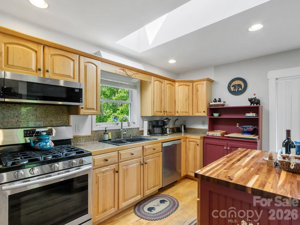 31 Bear Den Road Asheville NC 28805