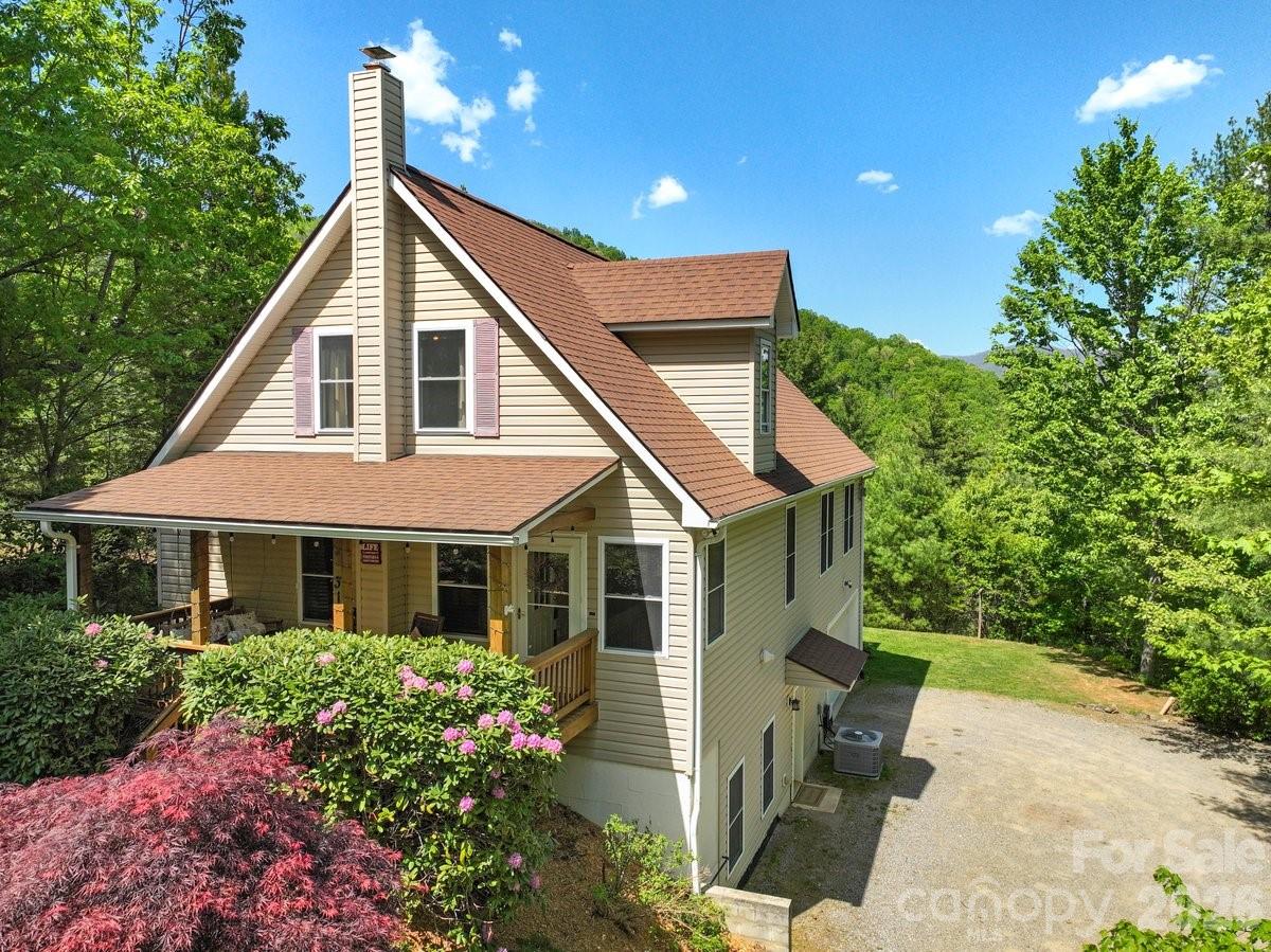 31 Bear Den Road Asheville NC 28805