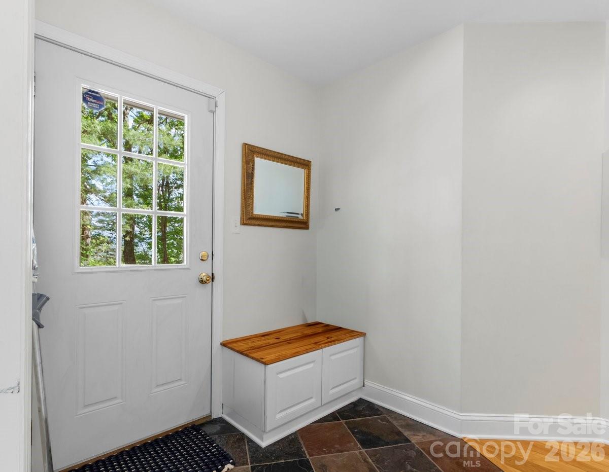 31 Bear Den Road Asheville NC 28805