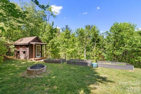 31 Bear Den Road Asheville NC 28805