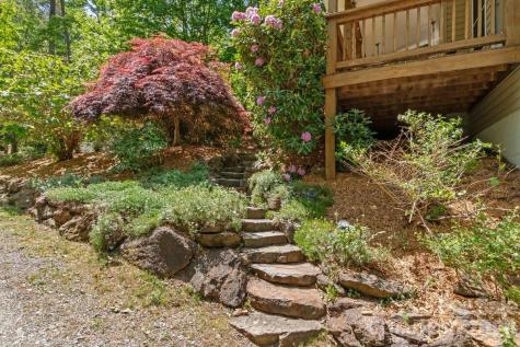 31 Bear Den Road Asheville NC 28805