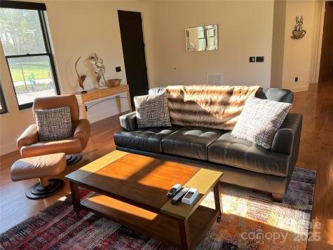 57 Union Chapel Road Weaverville NC 28787
