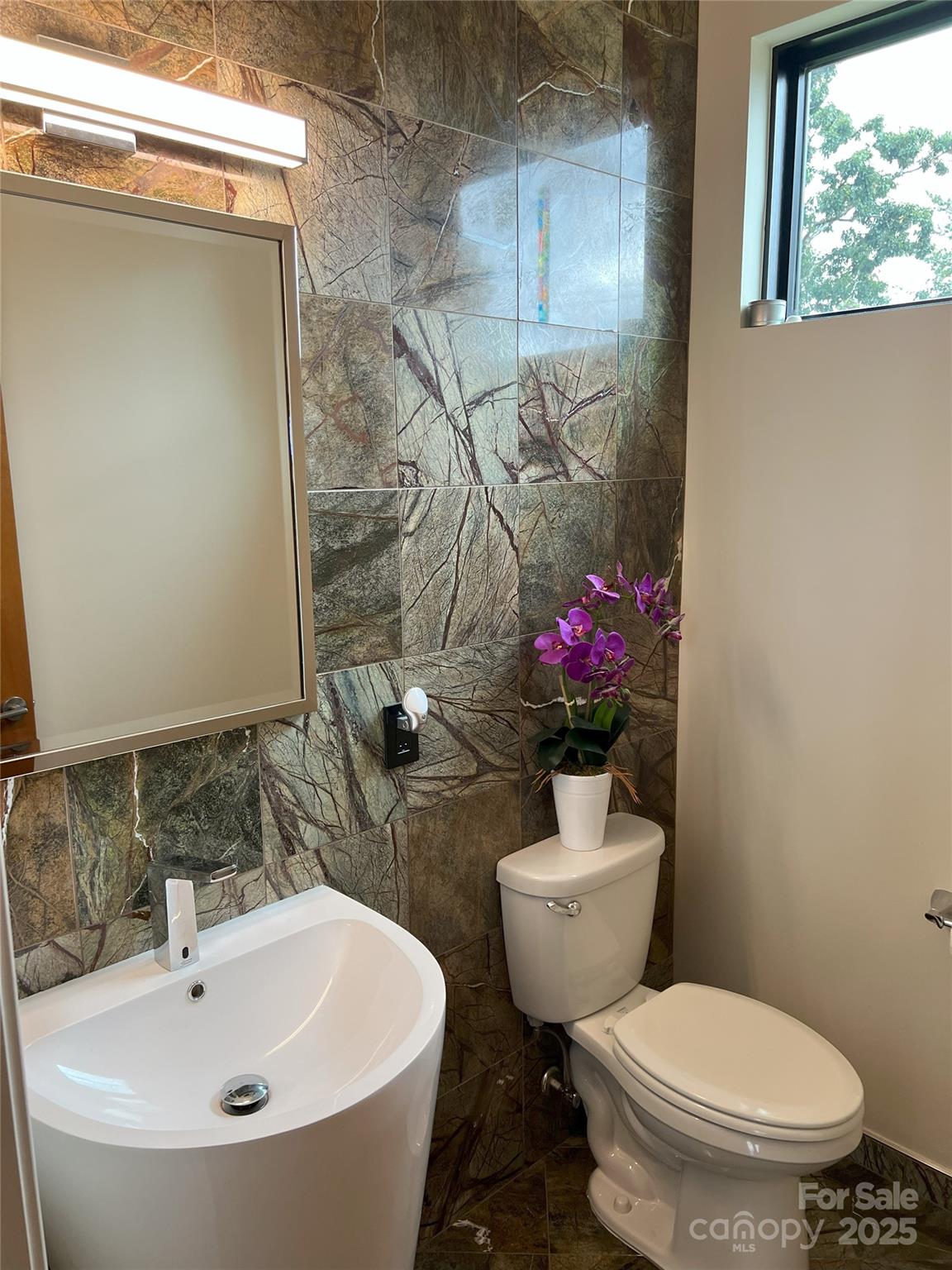 57 Union Chapel Road Weaverville NC 28787