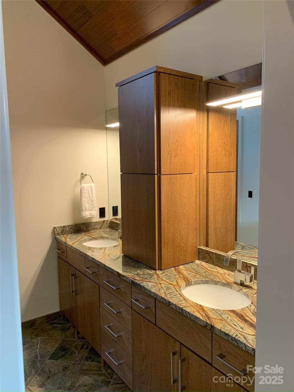 57 Union Chapel Road Weaverville NC 28787