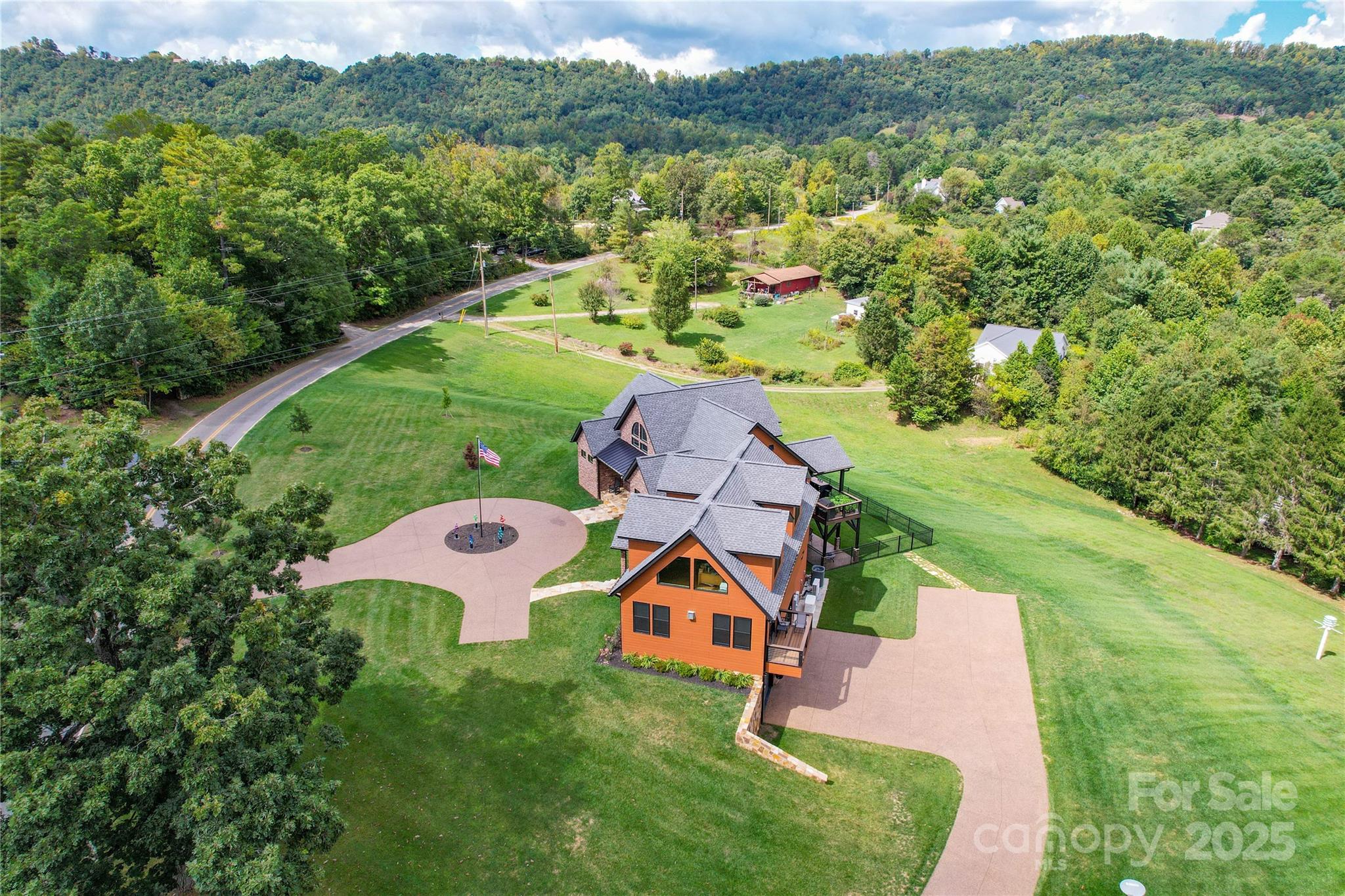 57 Union Chapel Road Weaverville NC 28787