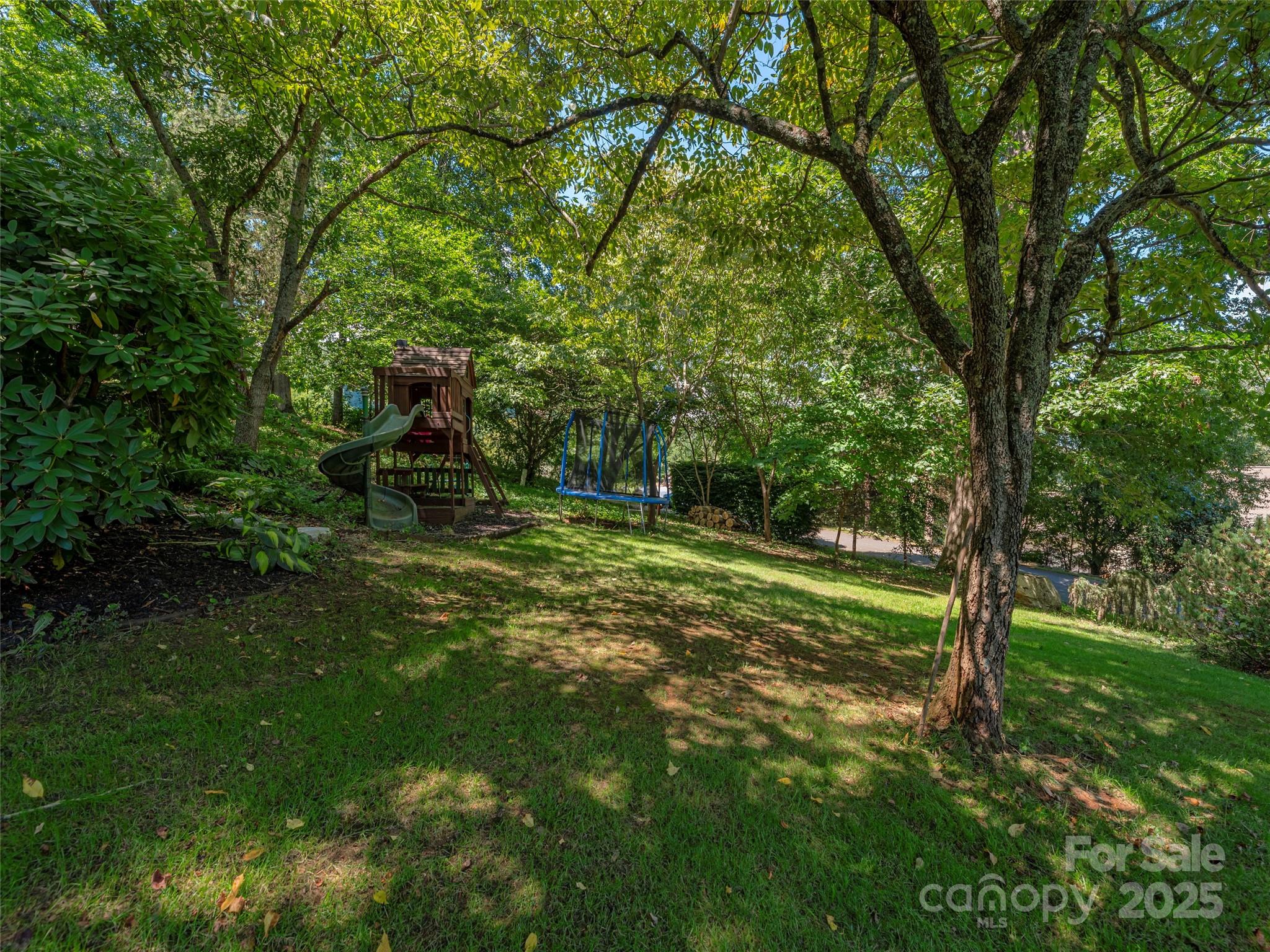 105 Deer Glade Lane Waynesville NC 28786