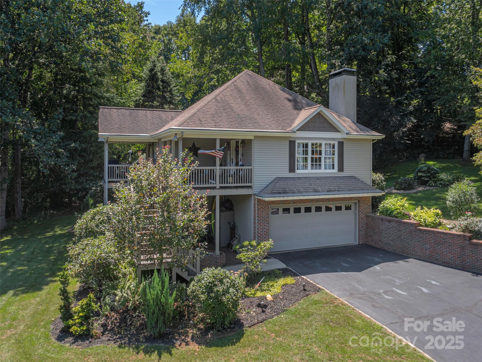 105 Deer Glade Lane Waynesville NC 28786