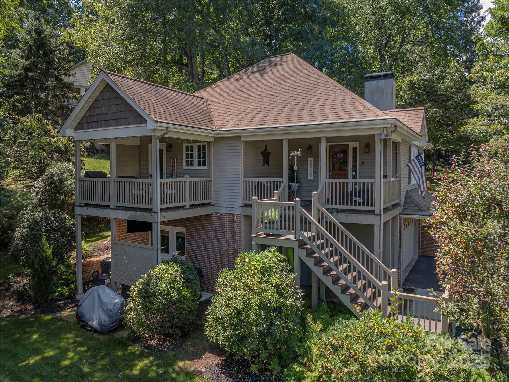 105 Deer Glade Lane Waynesville NC 28786