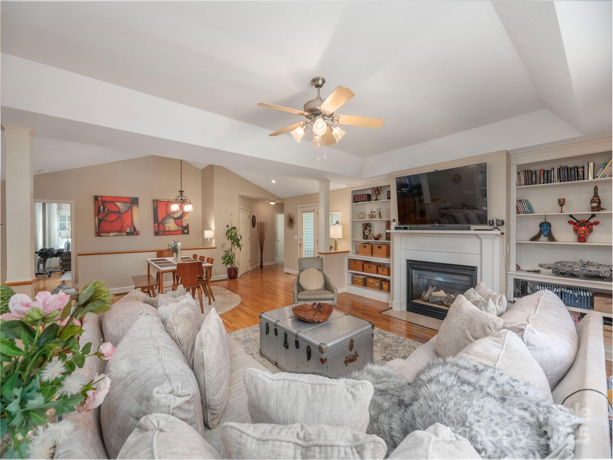 105 Deer Glade Lane Waynesville NC 28786