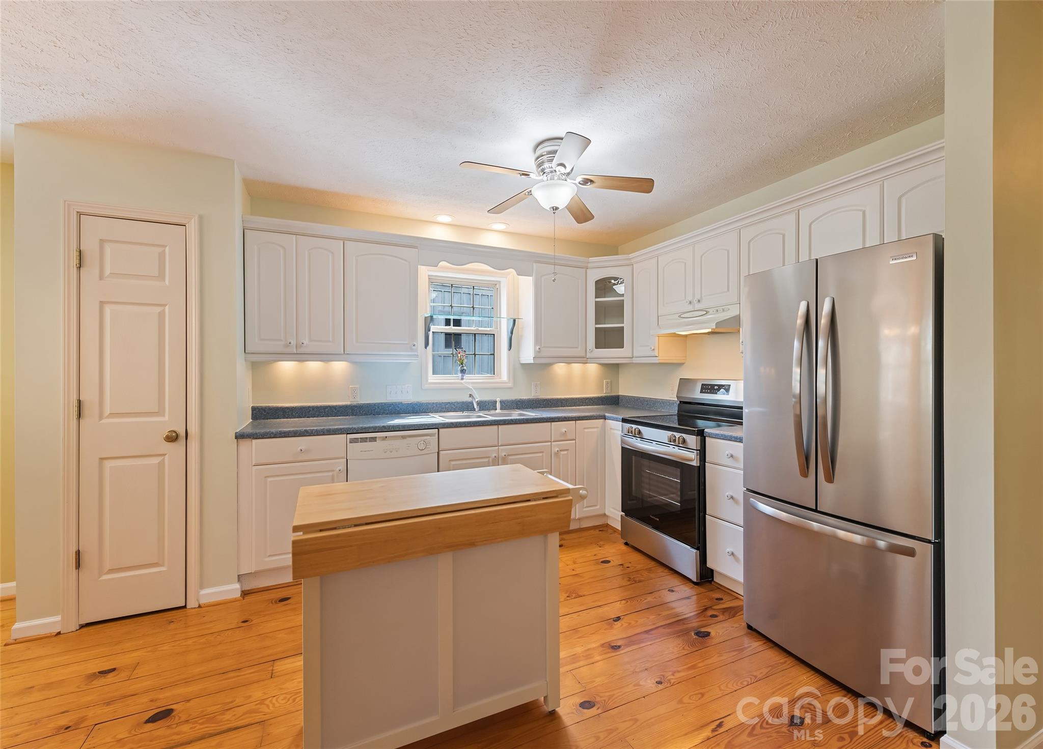 41 Trapper Lane Waynesville NC 28785