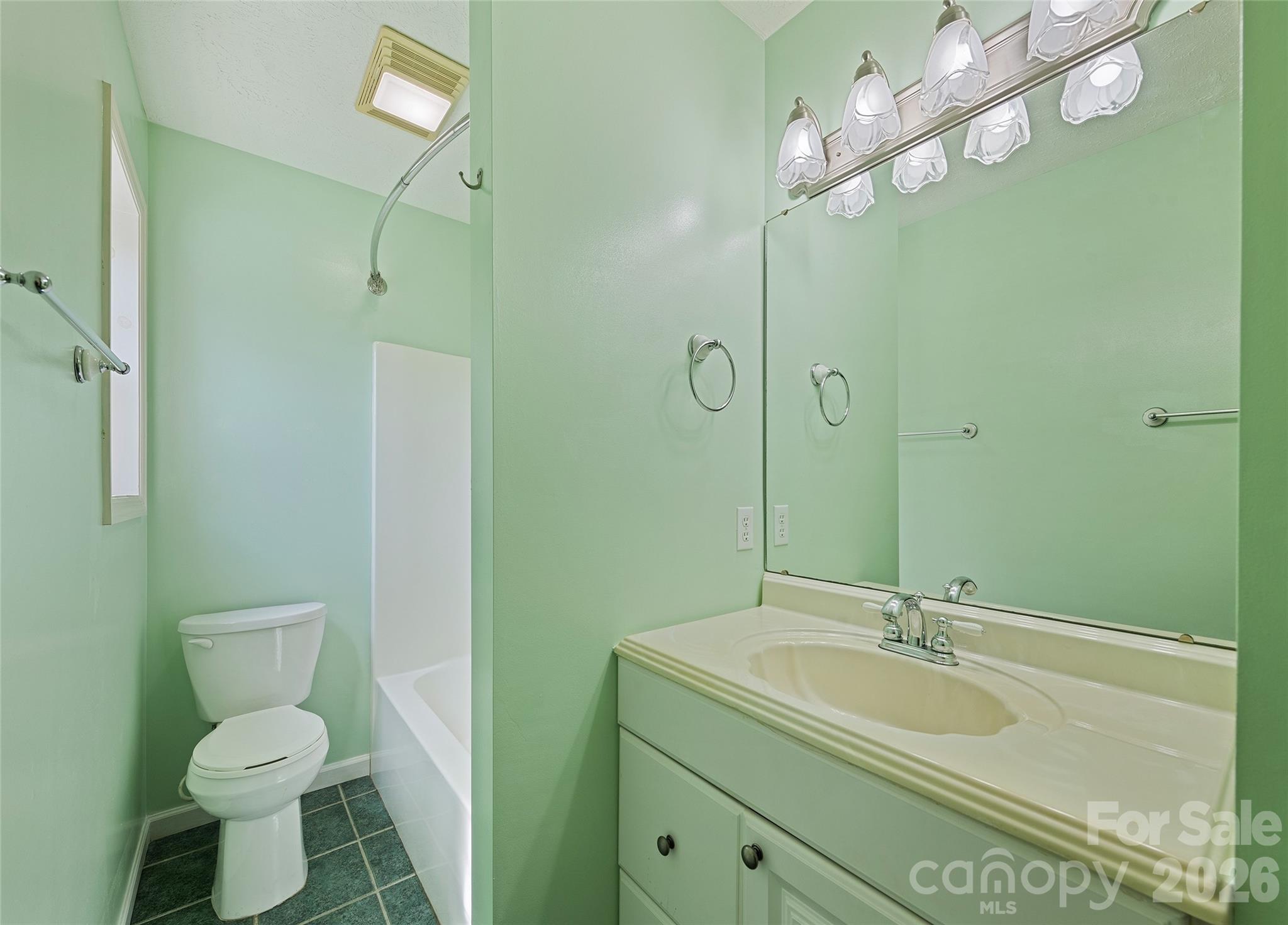 41 Trapper Lane Waynesville NC 28785