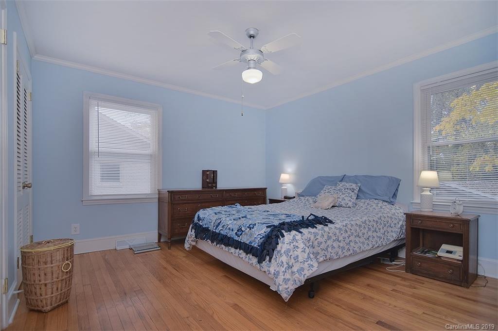 6120 Netherwood Drive Charlotte NC 28210