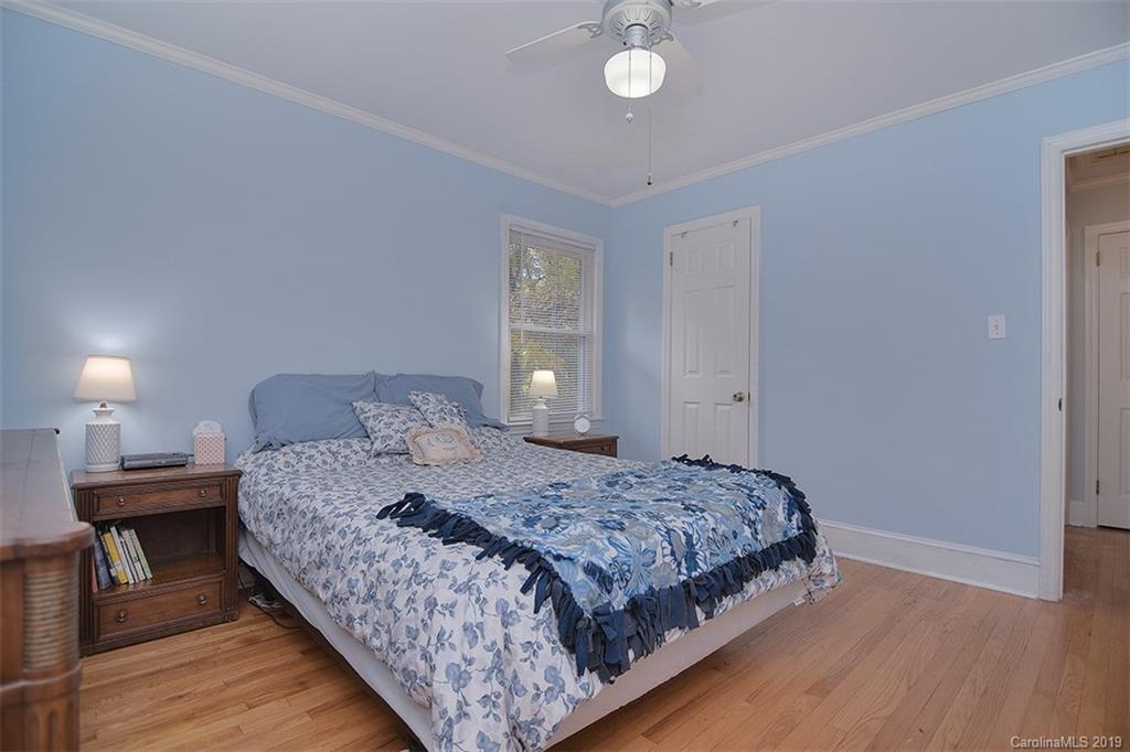 6120 Netherwood Drive Charlotte NC 28210