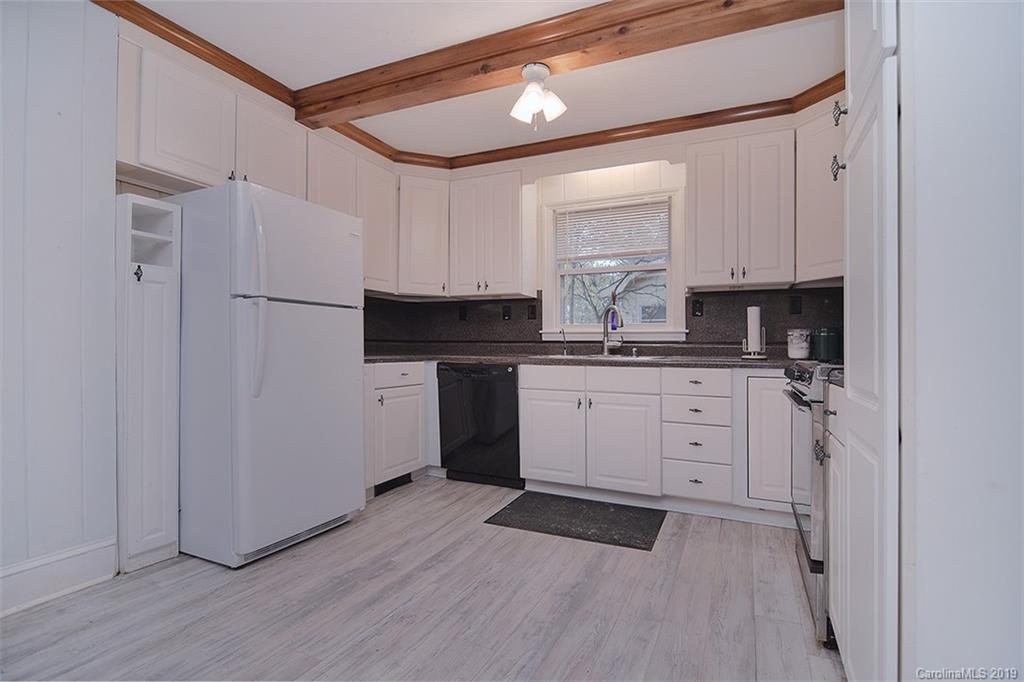 6120 Netherwood Drive Charlotte NC 28210
