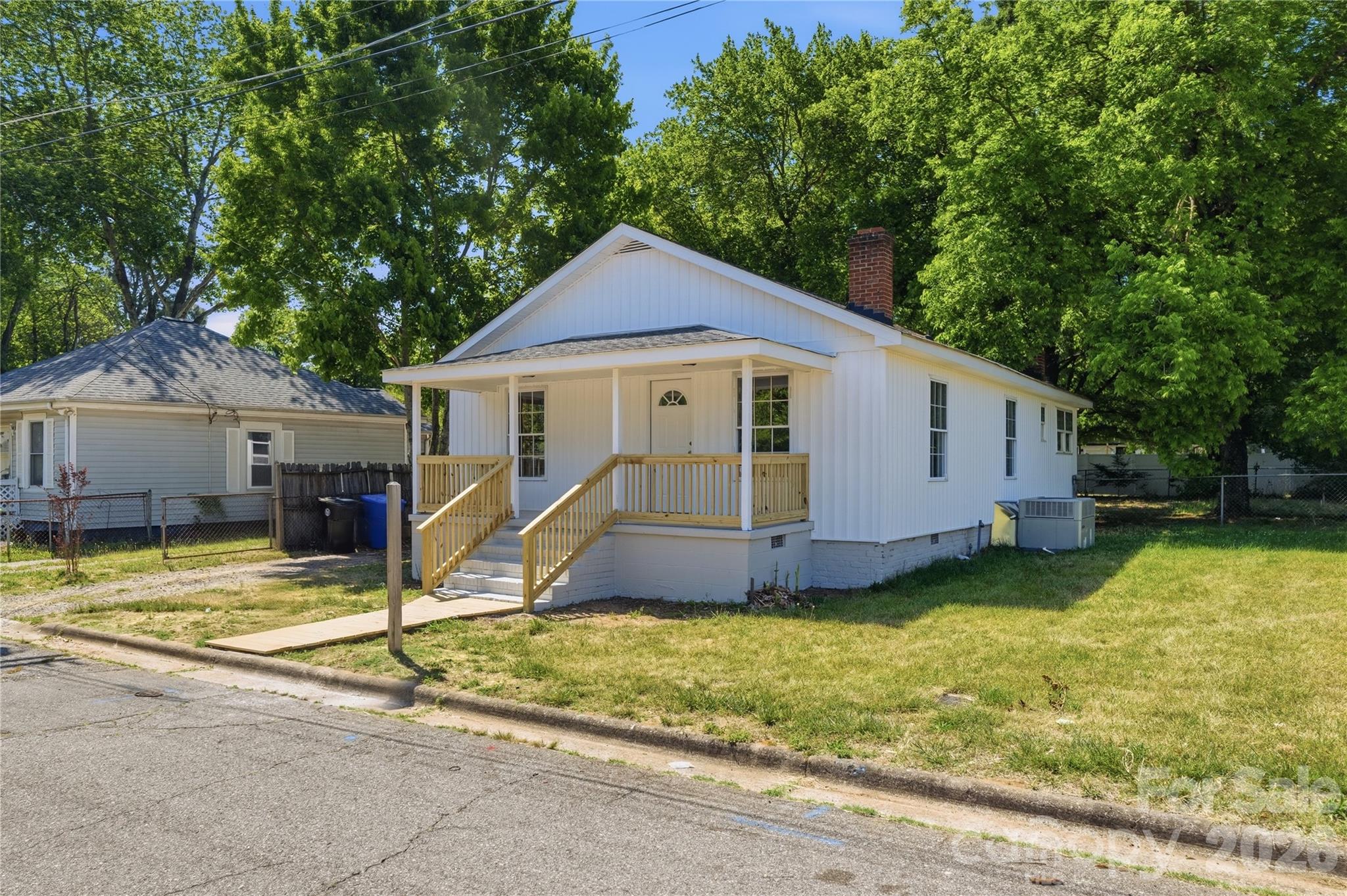 92 Spencer Avenue Mooresville NC 28115