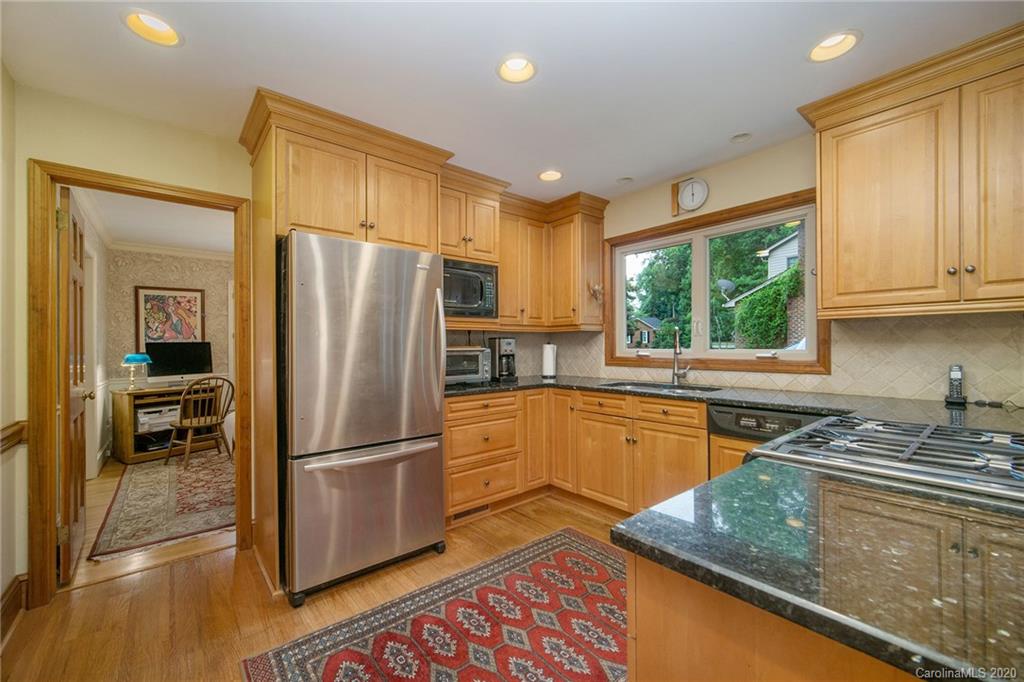 819 Ashmeade Road Charlotte NC 28211