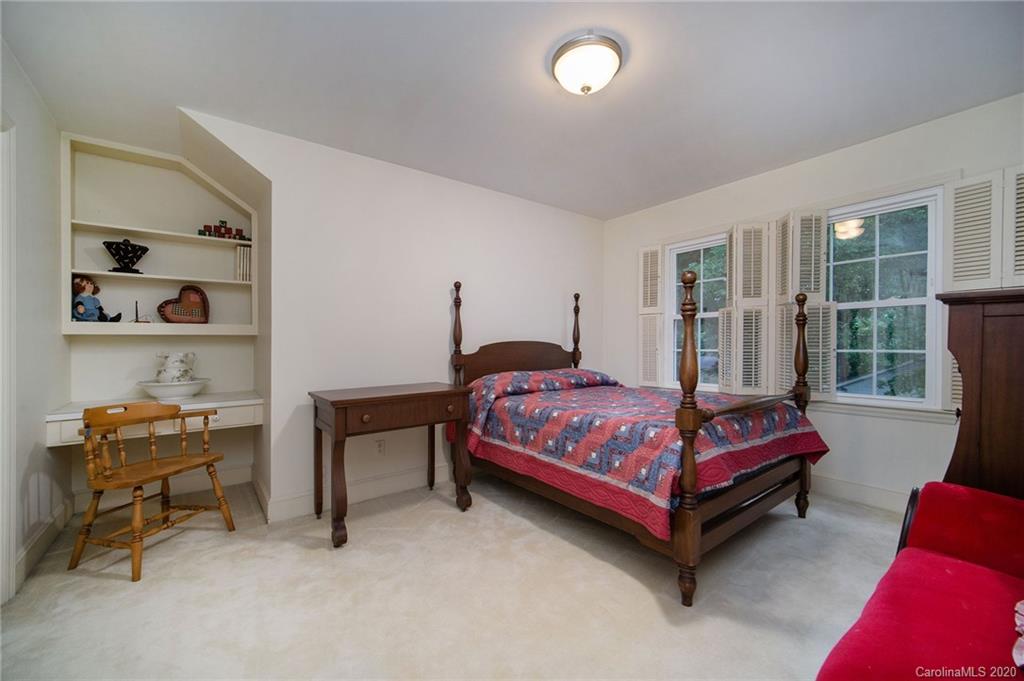 819 Ashmeade Road Charlotte NC 28211