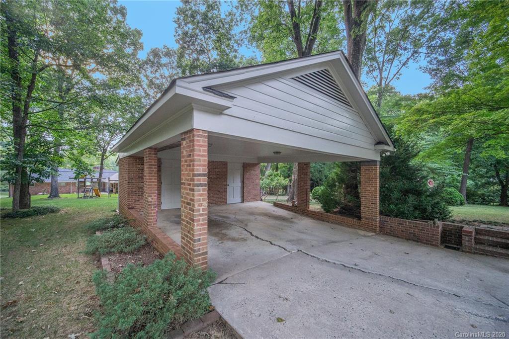 819 Ashmeade Road Charlotte NC 28211