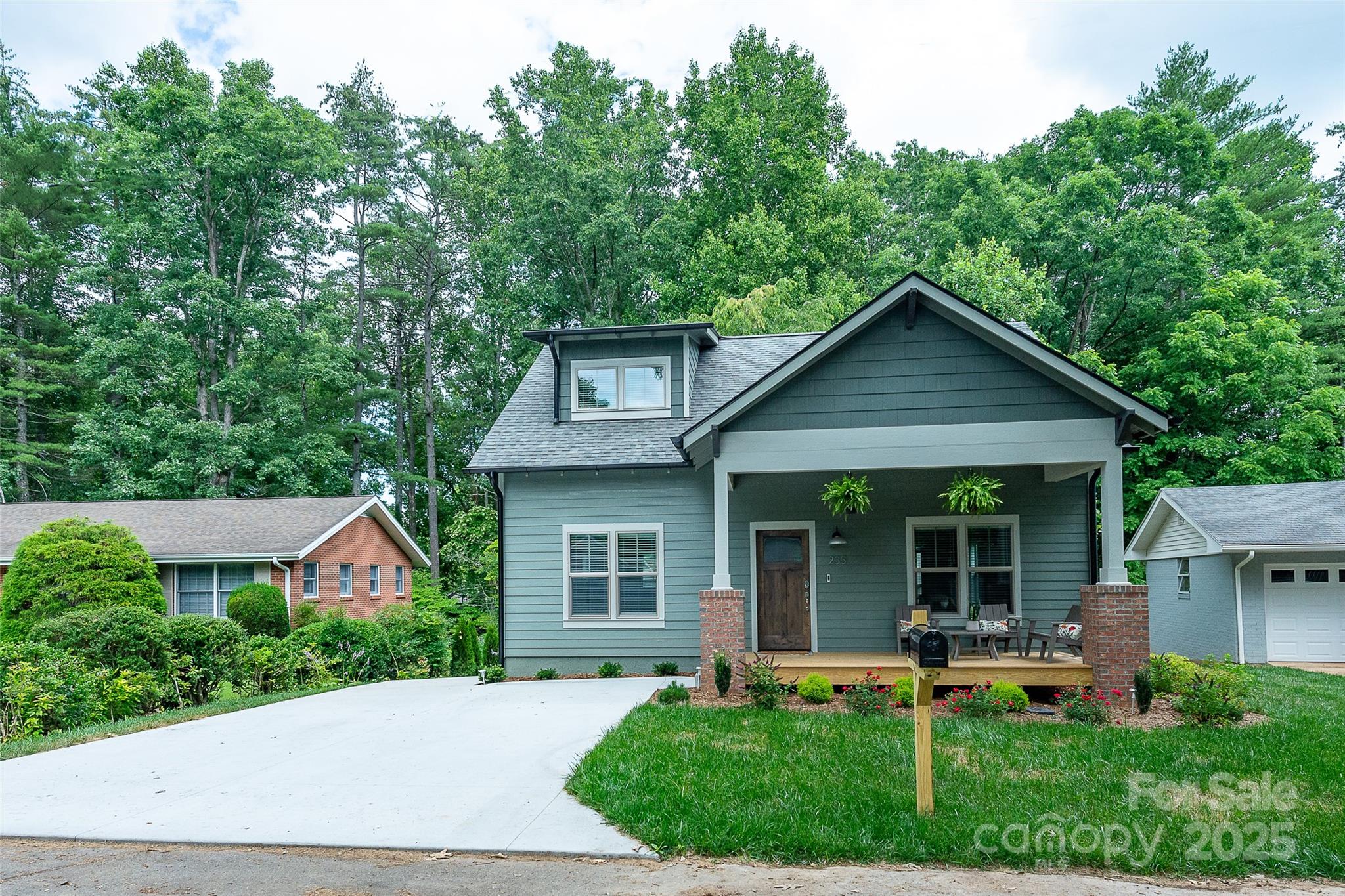 233 Grove Street Brevard NC 28712